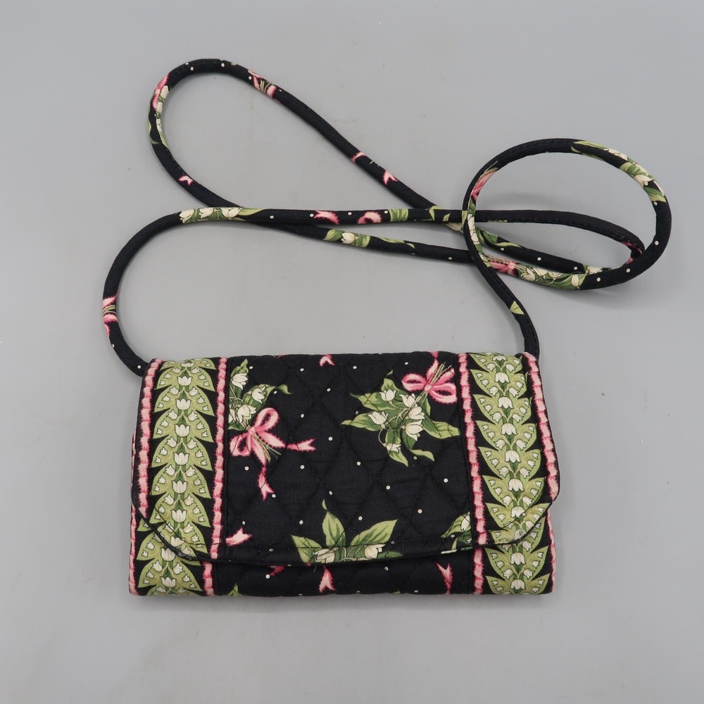 Vera Bradley New Hope Crossbody Trifold Wallet Bag Quilted Black Flowers travel
